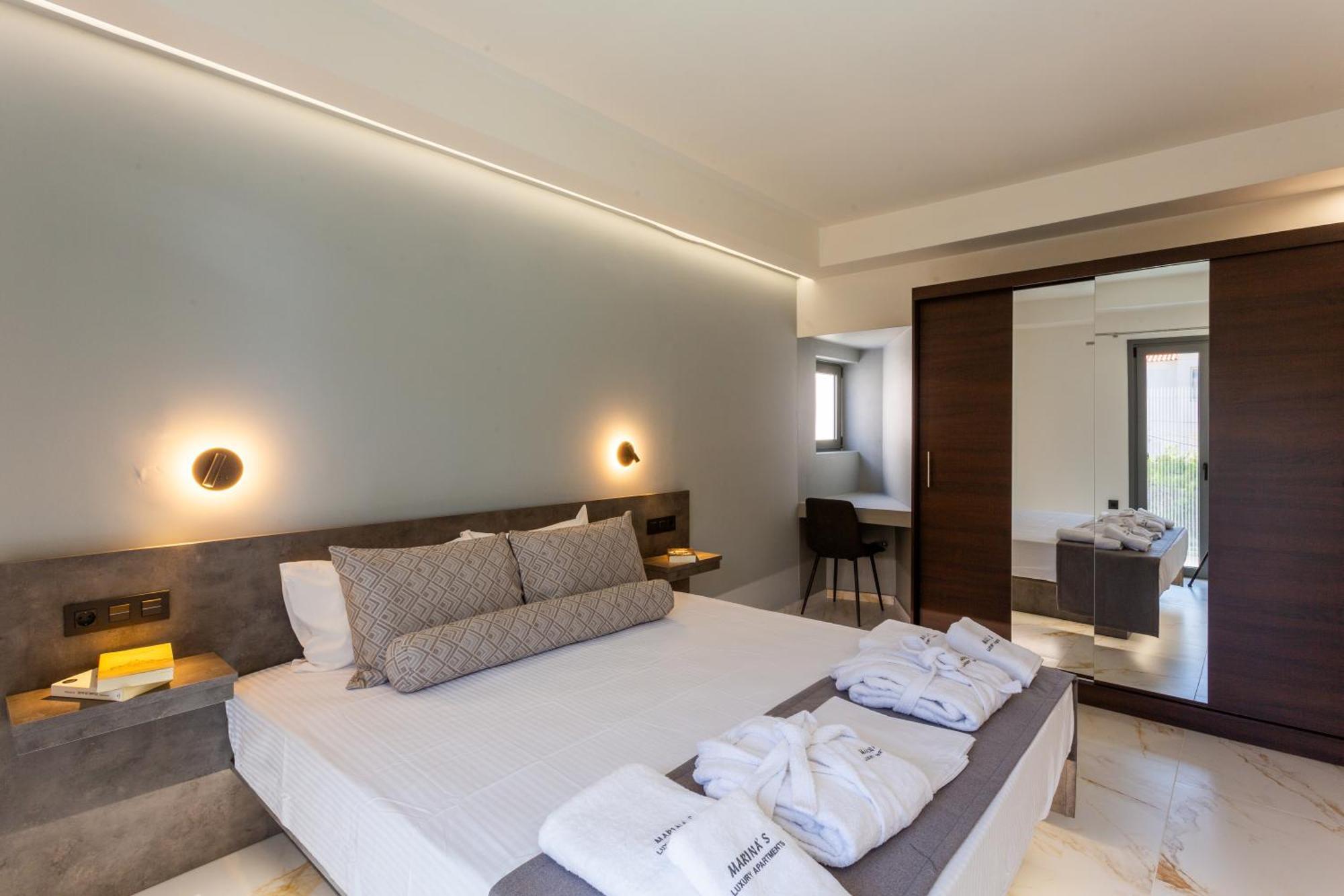 Marina Apartments การ์ดามมีลี ภายนอก รูปภาพ