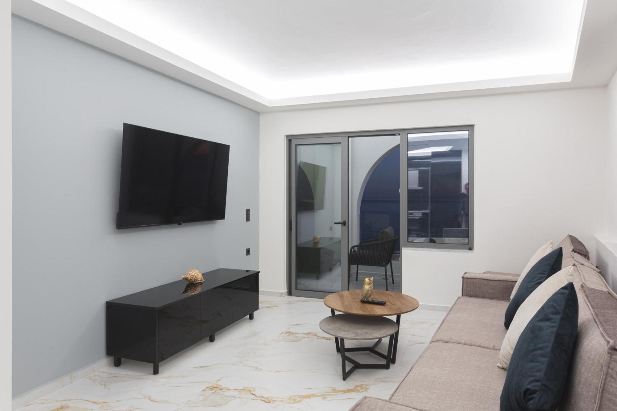 Marina Apartments การ์ดามมีลี ภายนอก รูปภาพ