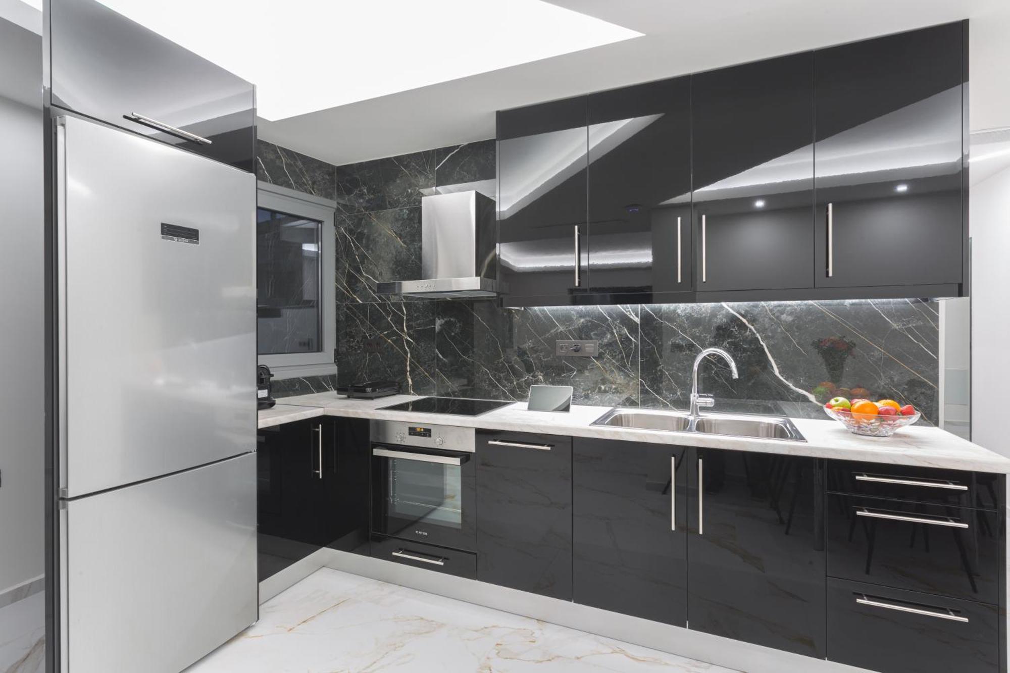 Marina Apartments การ์ดามมีลี ภายนอก รูปภาพ