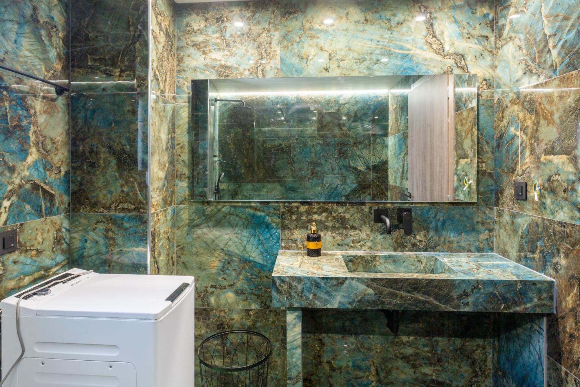 Marina Apartments การ์ดามมีลี ภายนอก รูปภาพ
