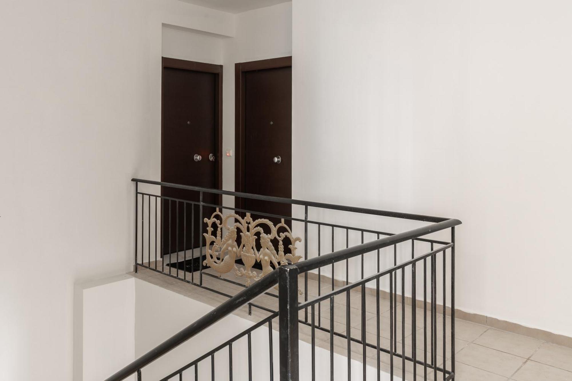 Marina Apartments การ์ดามมีลี ภายนอก รูปภาพ